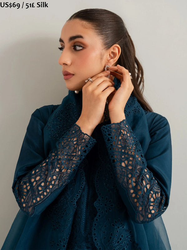 Izel The Silk Chapter-01