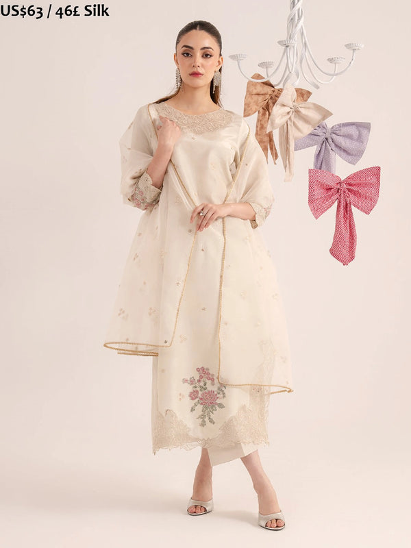 Izel The Silk Chapter-09