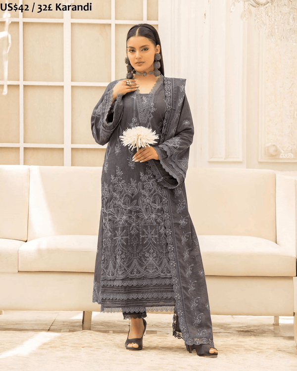 Aalaya Saqafat Fall Winter-04