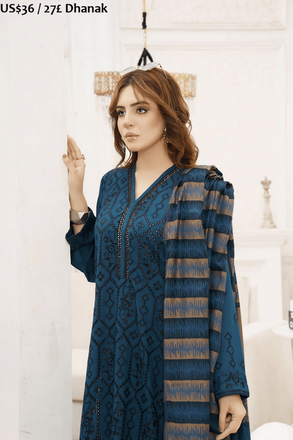 Banafsheh Andaaz Winter Shawl-06