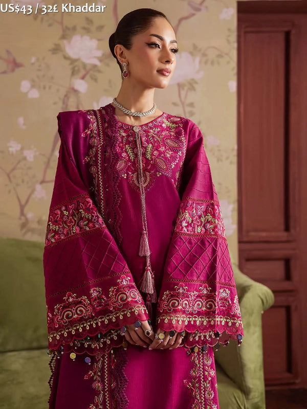 Mahnur NovaKhaddar-06