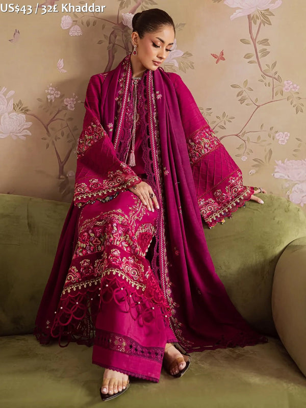 Mahnur NovaKhaddar-06