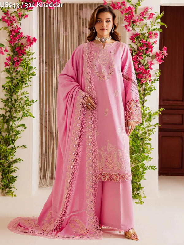 Mahnur NovaKhaddar-04