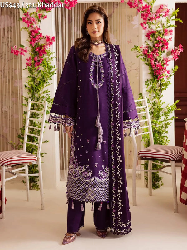 Mahnur NovaKhaddar-12