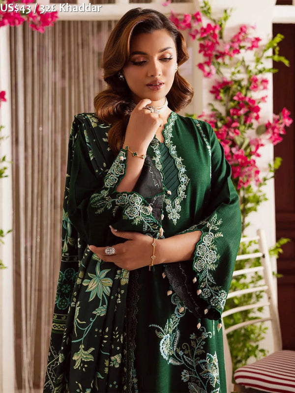 Mahnur NovaKhaddar-11