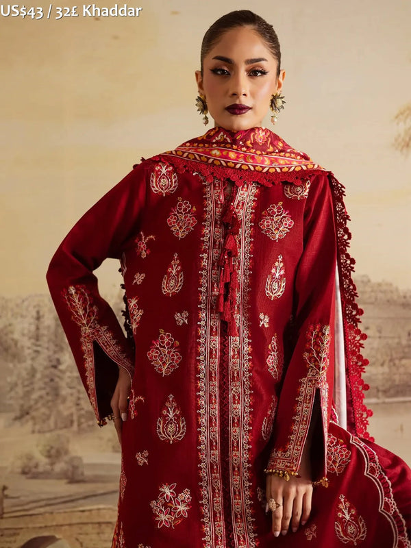 Mahnur NovaKhaddar-10