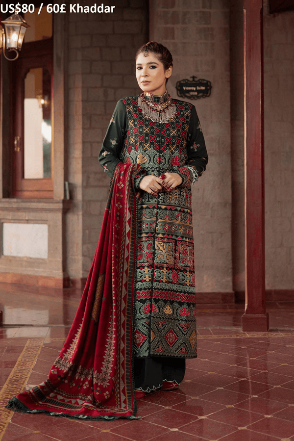 Maryam Hussain Winter Shawl-09