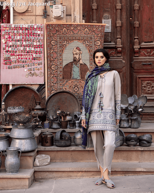 Esmel Lueur Winter Emb-04