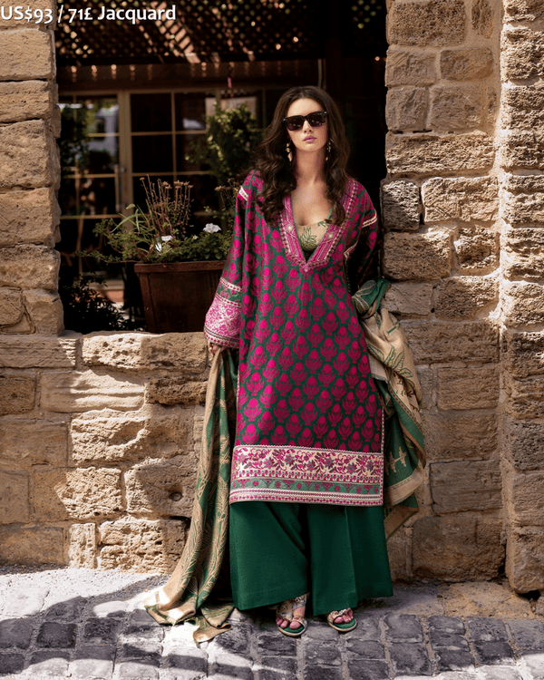 Esmel Lueur Winter Emb-02