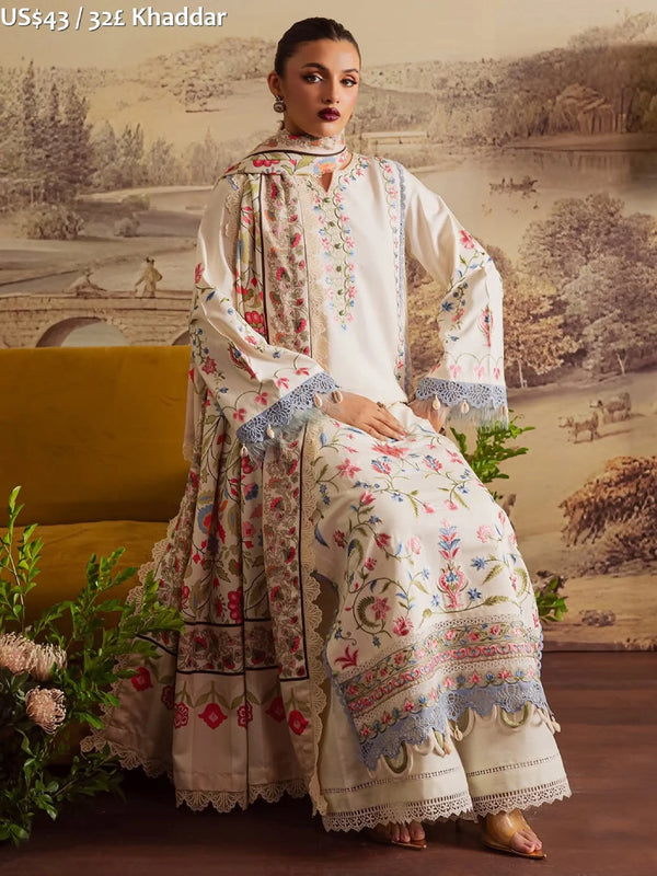 Mahnur NovaKhaddar-02