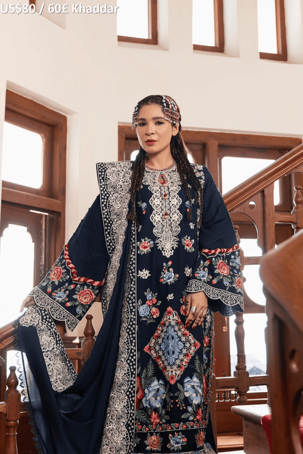 Maryam Hussain Winter Shawl-04
