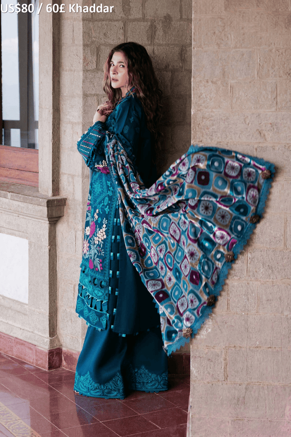 Maryam Hussain Winter Shawl-05